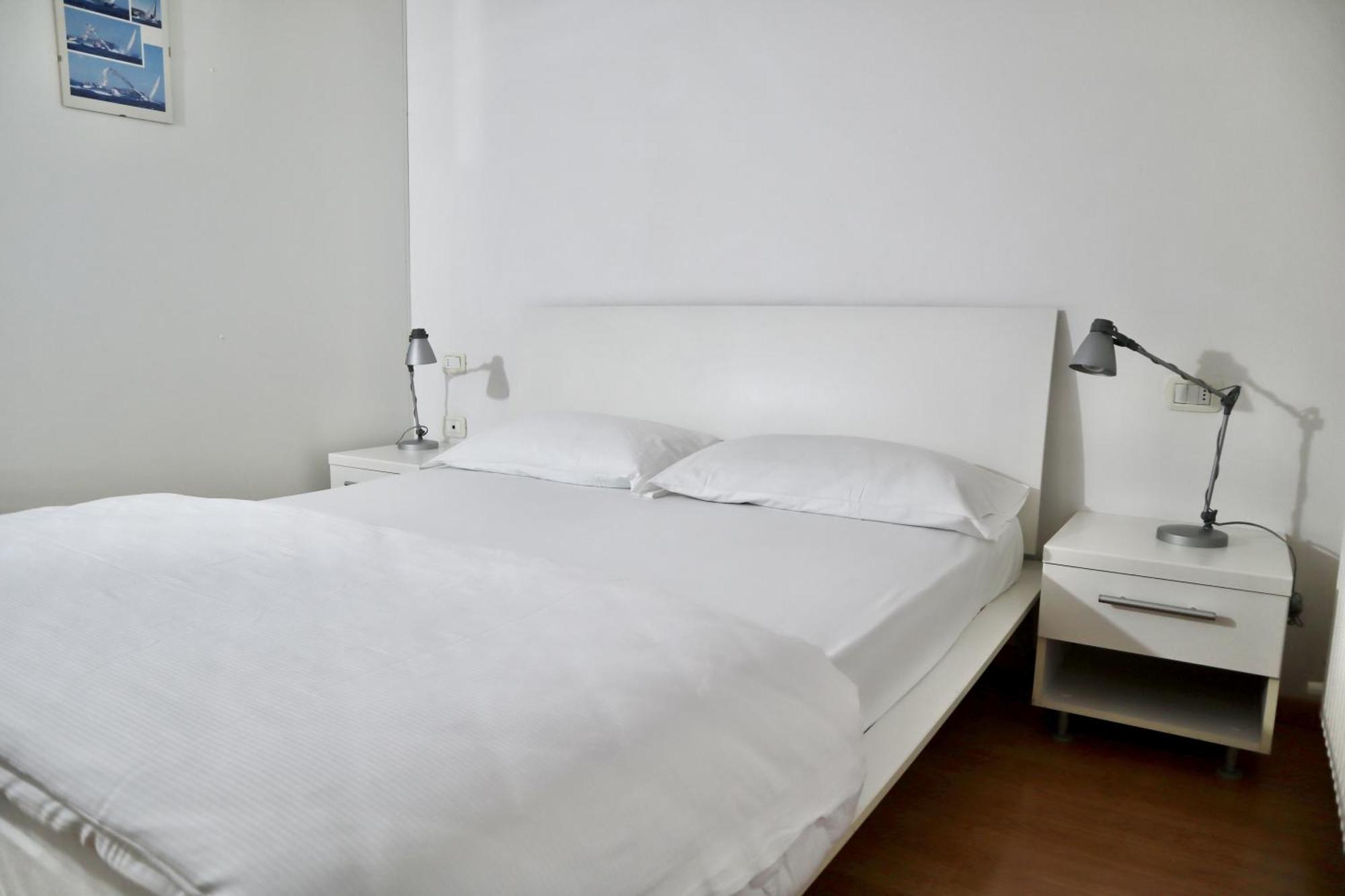 Windshouse Apartments Torbole Sul Garda Buitenkant foto