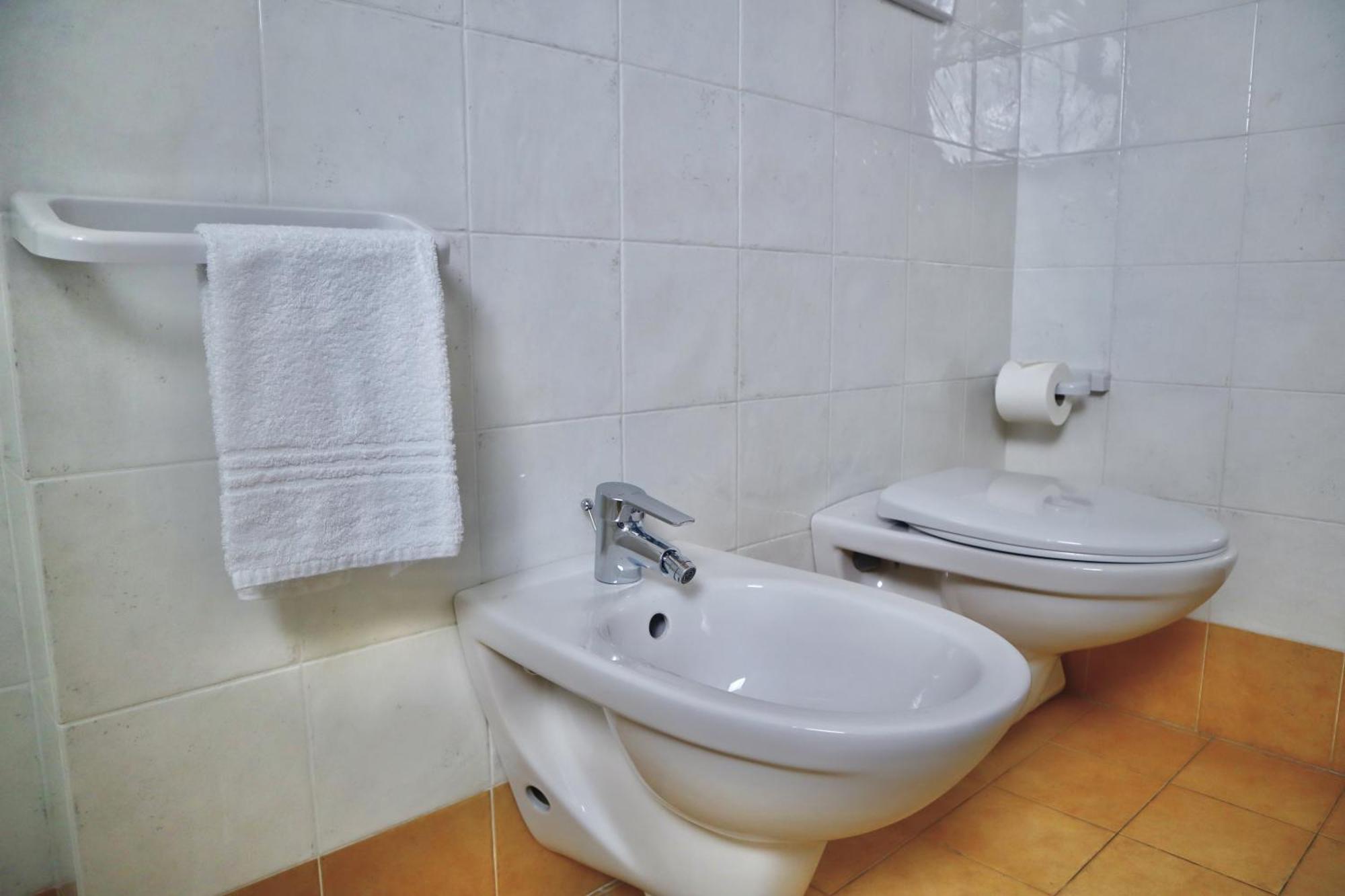 Windshouse Apartments Torbole Sul Garda Buitenkant foto